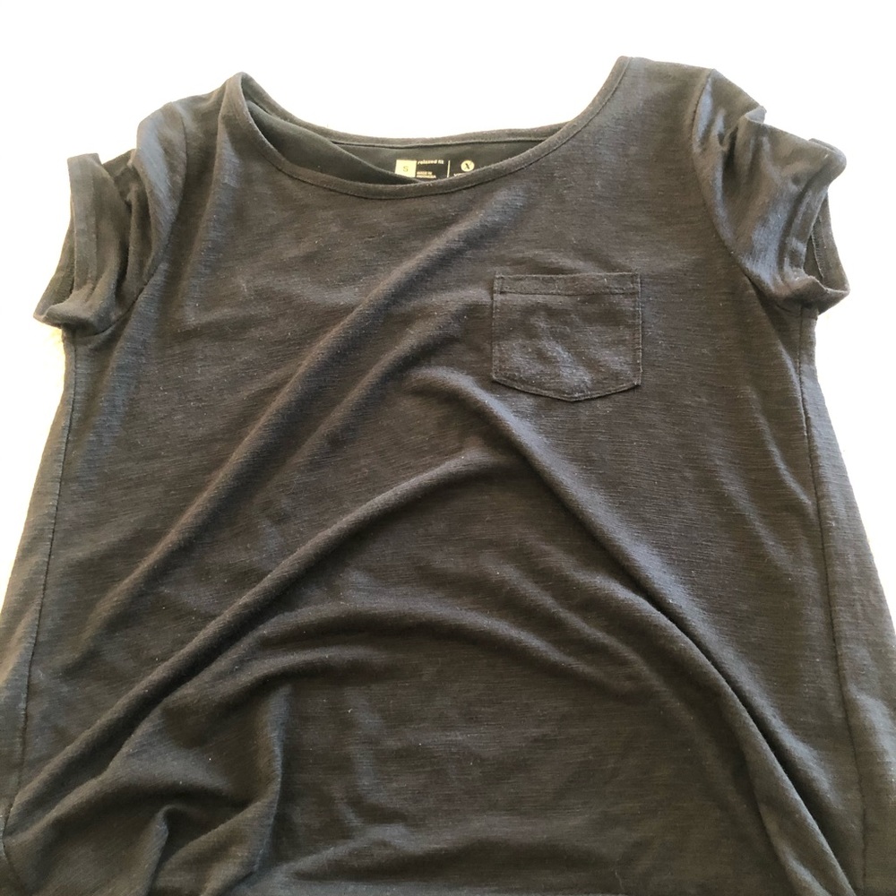 Black workout shirt w back net